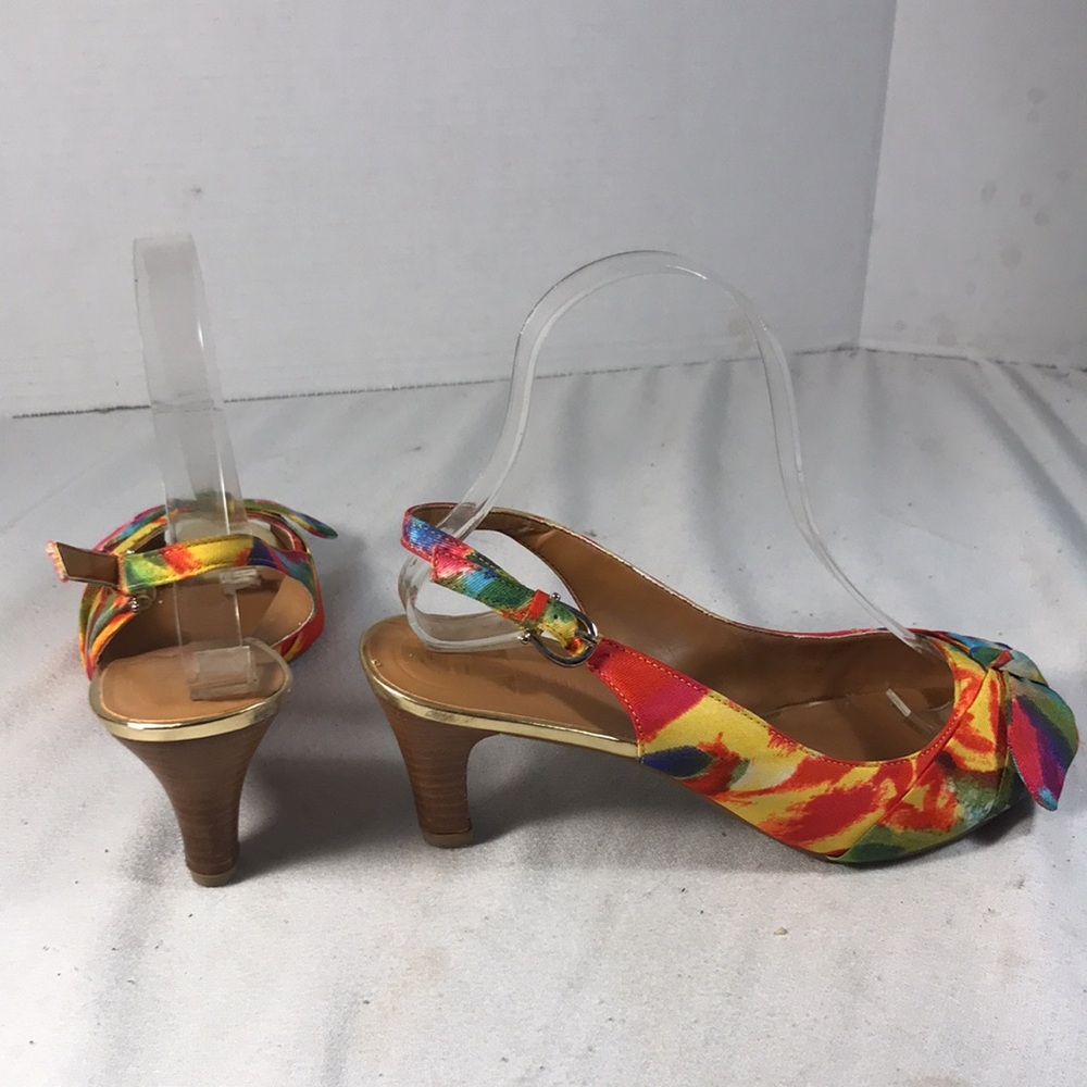 Etienne Aigner Hadley Women's Colorful Canvas With Bows Peep Toe Slingback Heels - Picture 5 of 9